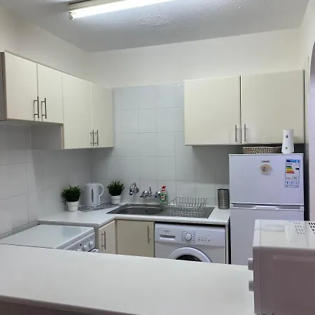 Apartment Diamond With Stunning Sea View Paphos