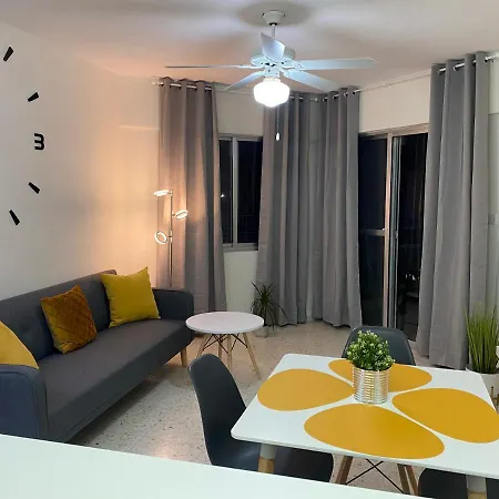 Diamond With Stunning Sea View Apartment